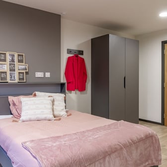 Platinum En Suite - Image 3